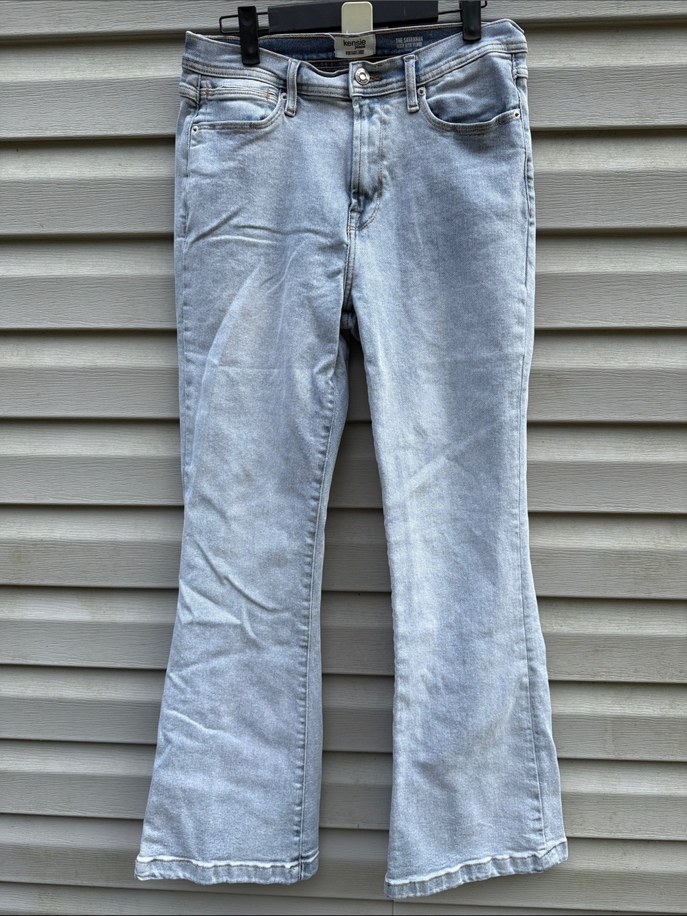 Kensie | The Savannah High Rise Flare Jean Light Wash size 10